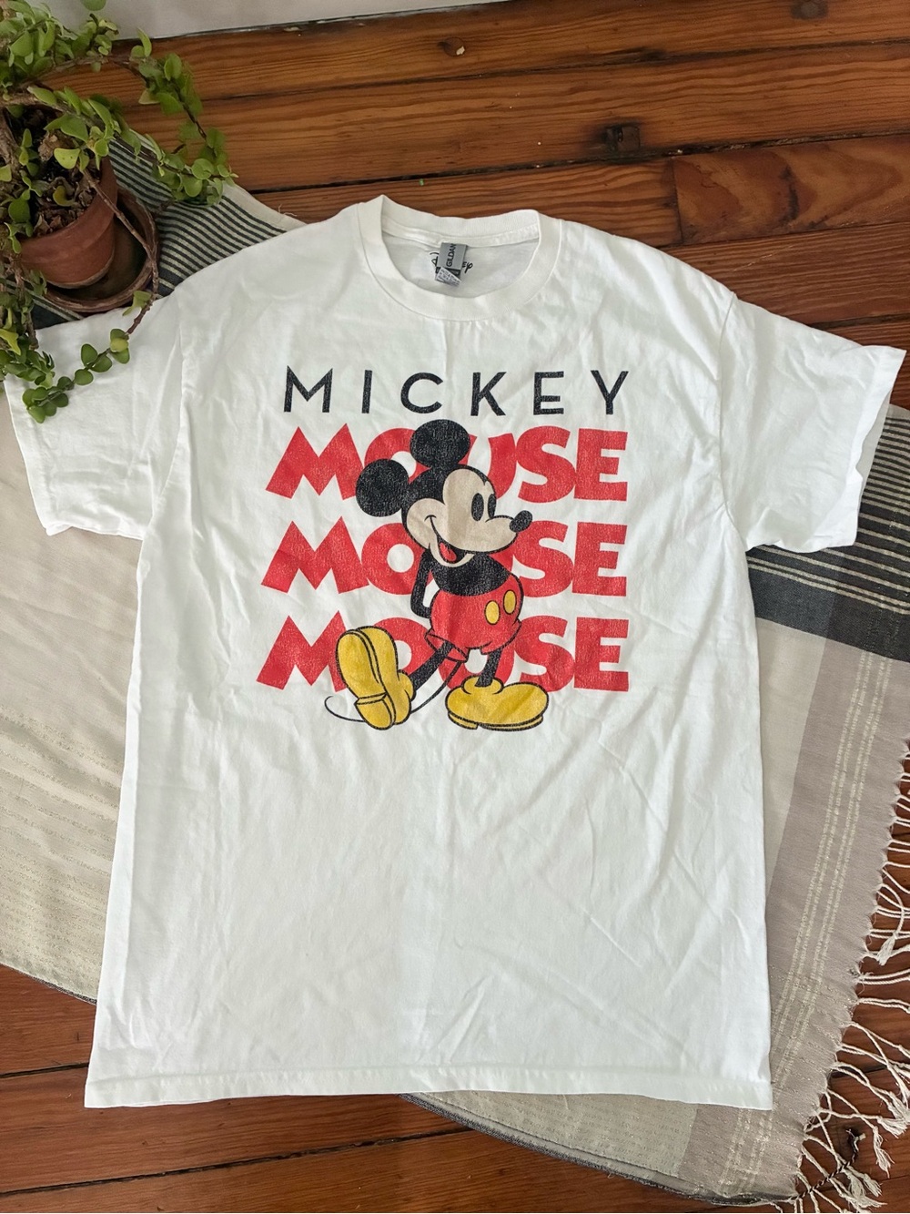 Disney Mickey Mouse Retro T Shirt